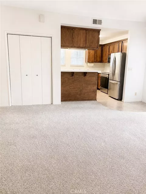 Living - 170 Fairgate, Chico, CA 95926 photo 2 of 2