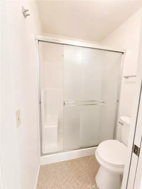 Bath - 170 Fairgate, Chico, CA 95926 photo 3 of 3