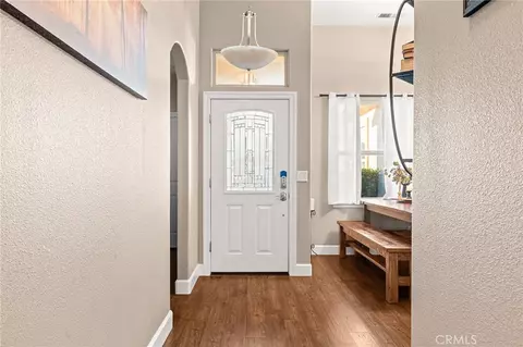 Entry Way - 2977 Bancroft Dr, Chico, CA 95928 photo 2 of 6