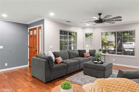 Living - 10 Savannah Ln, Chico, CA 95926 photo 1 of 1