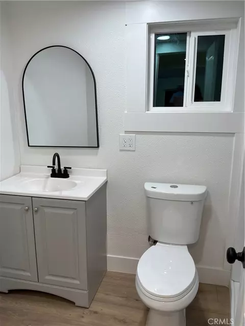 Bath - 1409 Fig, Corning, CA 96021 photo 1 of 2