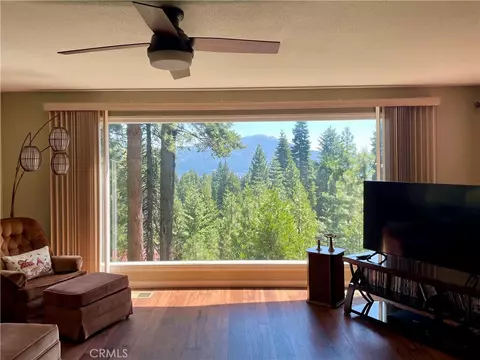 610 E Burnt Cedar Rd, Lake Almanor, CA 96137