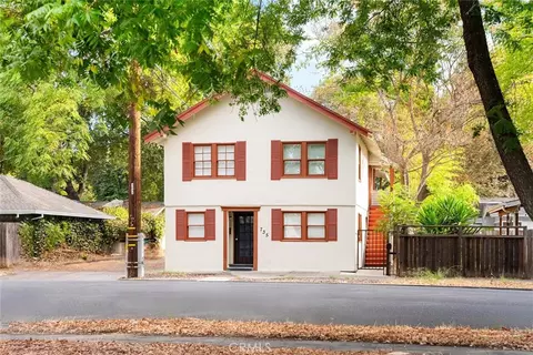 Exterior - 735 Pine St, Chico, CA 95928 photo 3 of 10