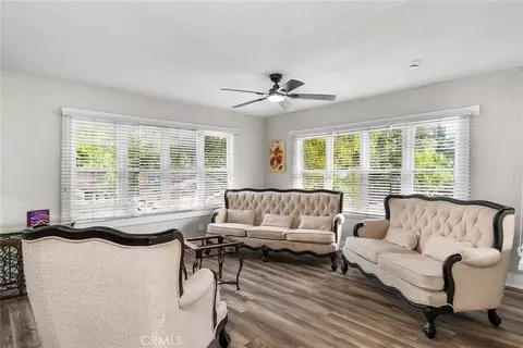 Living - 735 Pine St, Chico, CA 95928 photo 1 of 1