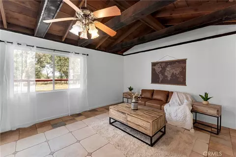 Living - 4265 Osborn Rd, Flournoy, CA 96029 photo 7 of 7