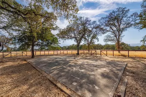 Exterior - 4265 Osborn Rd, Flournoy, CA 96029 photo 13 of 16