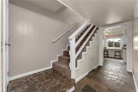 Entry Way - 4265 Osborn Rd, Flournoy, CA 96029 photo 3 of 5