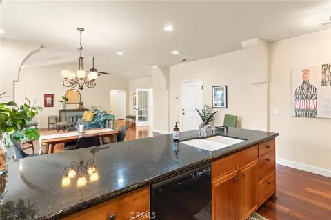Kitchen - 44 Veneto Cir, Chico, CA 95926 photo 3 of 3