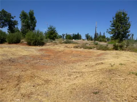 5667 Clara Ln, Paradise, CA 95969 photo 4