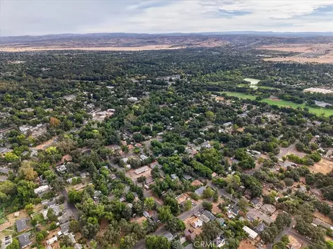 View/Area - 1381 Davis, Chico, CA 95928 photo 9 of 11