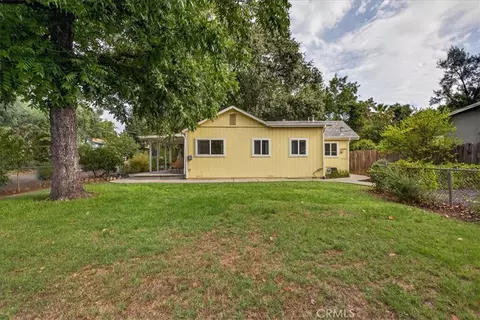 Exterior - 1381 Davis, Chico, CA 95928 photo 9 of 19