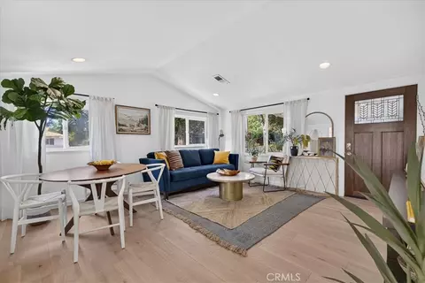 Living - 1381 Davis, Chico, CA 95928 photo 2 of 2