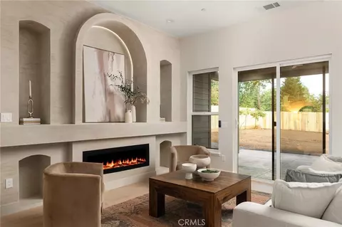 Living - 230 Redbud, Paradise, CA 95969 photo 5 of 8