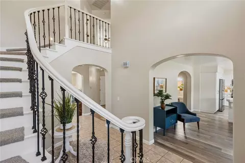 Entry Way - 13899 Garner Ln, Chico, CA 95973 photo 6 of 7