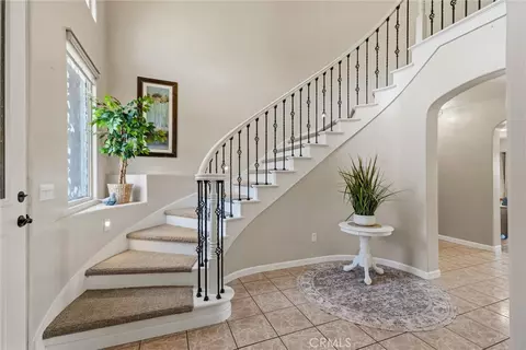 Entry Way - 13899 Garner Ln, Chico, CA 95973 photo 3 of 7