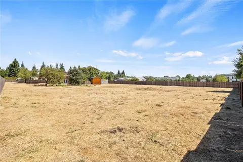 Exterior - 13899 Garner Ln, Chico, CA 95973 photo 13 of 15