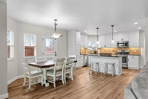 Dining - 474 Castle, Paradise, CA 95969 photo 2 of 2