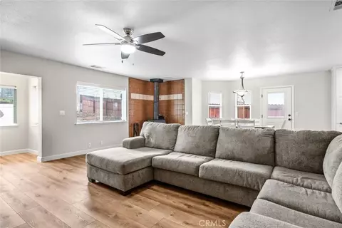 Living - 474 Castle, Paradise, CA 95969 photo 3 of 3
