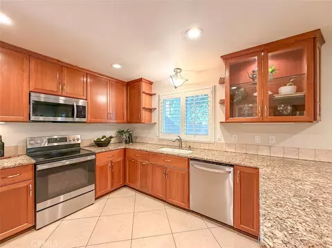 Kitchen - 951 Madrone, Chico, CA 95926 photo 3 of 6