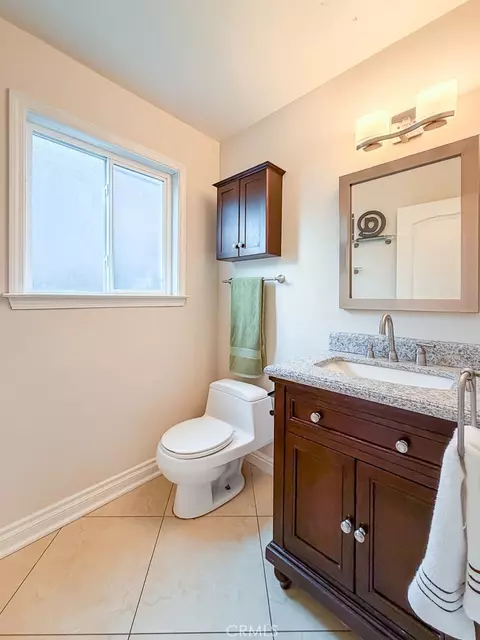 Bath - 951 Madrone, Chico, CA 95926 photo 3 of 3