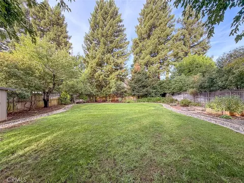 Exterior - 951 Madrone, Chico, CA 95926 photo 5 of 11