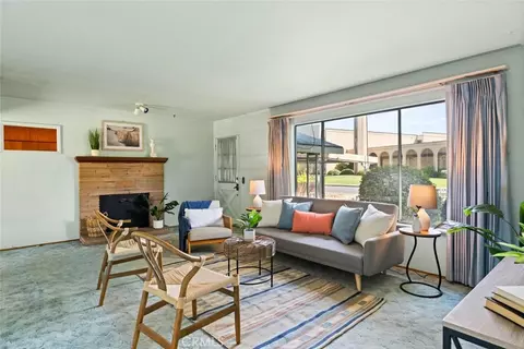 Living - 2431 Mariposa, Chico, CA 95926 photo 1 of 6
