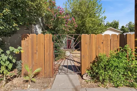 Exterior - 482 E 5th Ave, Chico, CA 95926 photo 2 of 7