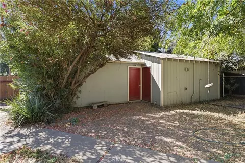 Exterior - 482 E 5th Ave, Chico, CA 95926 photo 7 of 7