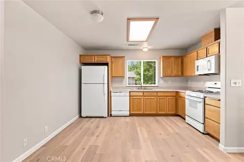 Kitchen - 88 Key W, Chico, CA 95973 photo 2 of 2
