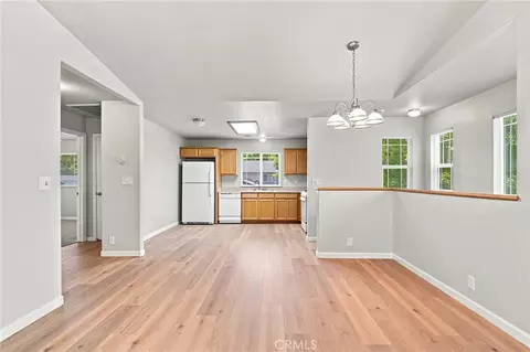 Living - 88 Key W, Chico, CA 95973 photo 2 of 4