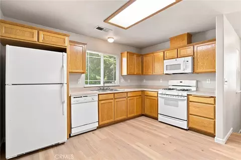 Kitchen - 88 Key W, Chico, CA 95973 photo 1 of 2