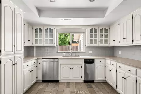 Kitchen - 2897 Cussick Ave, Chico, CA 95973 photo 2 of 4