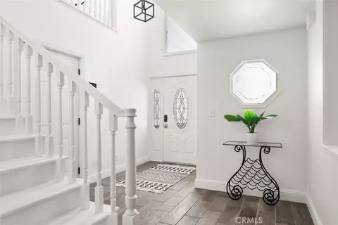 Entry Way - 2897 Cussick Ave, Chico, CA 95973 photo 1 of 1