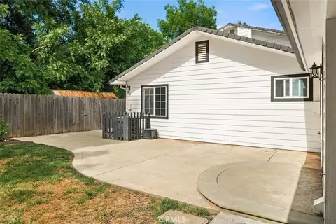 Exterior - 2897 Cussick Ave, Chico, CA 95973 photo 15 of 16