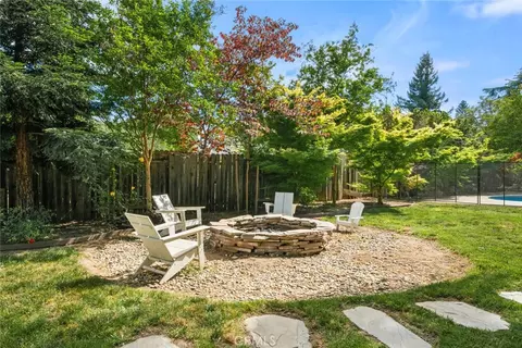 Exterior - 2897 Cussick Ave, Chico, CA 95973 photo 4 of 16