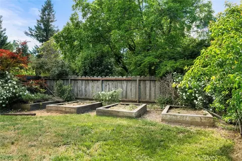 Exterior - 2897 Cussick Ave, Chico, CA 95973 photo 13 of 16