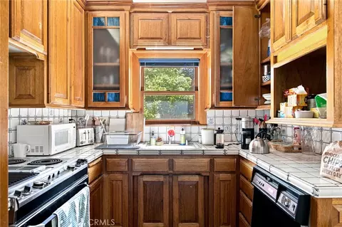 Kitchen - 1361 Esplanade, Chico, CA 95926 photo 1 of 2