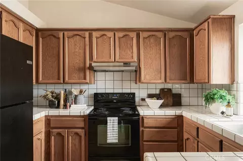 Kitchen - 3 Delaware Dr, Chico, CA 95973 photo 2 of 3