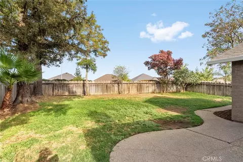Exterior - 3 Delaware Dr, Chico, CA 95973 photo 3 of 9