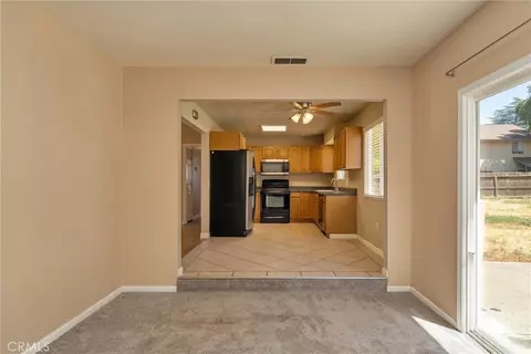 Living - 827 W 2nd Ave, Chico, CA 95926 photo 7 of 7