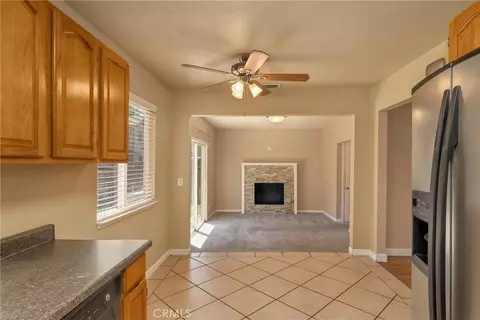 Living - 827 W 2nd Ave, Chico, CA 95926 photo 6 of 7