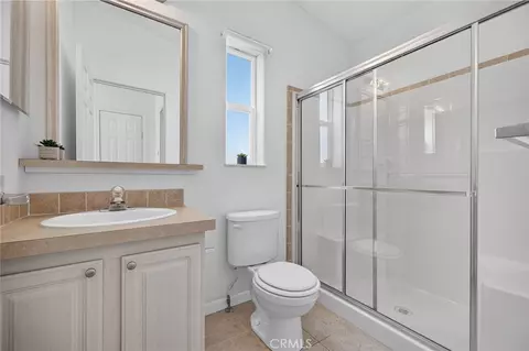 Bath - 2905 Harden Ave, Corning, CA 96021 photo 7 of 8