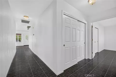 Entry Way - 2905 Harden Ave, Corning, CA 96021 photo 2 of 6