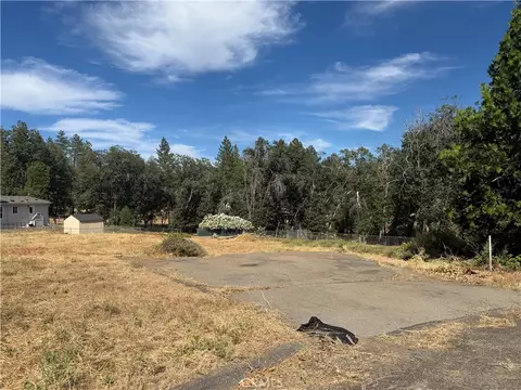 6381 Molinari Ct, Magalia, CA 95954