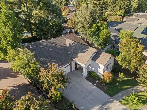 View/Area - 159 Mandalay Ct, Chico, CA 95973 photo 3 of 9