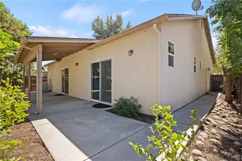 Exterior - 159 Mandalay Ct, Chico, CA 95973 photo 6 of 10