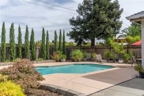 Exterior - 1464 Lucy, Chico, CA 95973 photo 7 of 17