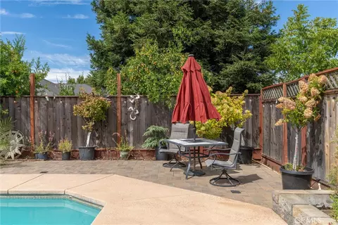 Exterior - 1464 Lucy, Chico, CA 95973 photo 14 of 17