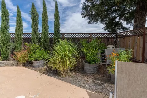 Exterior - 1464 Lucy, Chico, CA 95973 photo 10 of 17