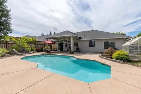 Exterior - 1464 Lucy, Chico, CA 95973 photo 15 of 17